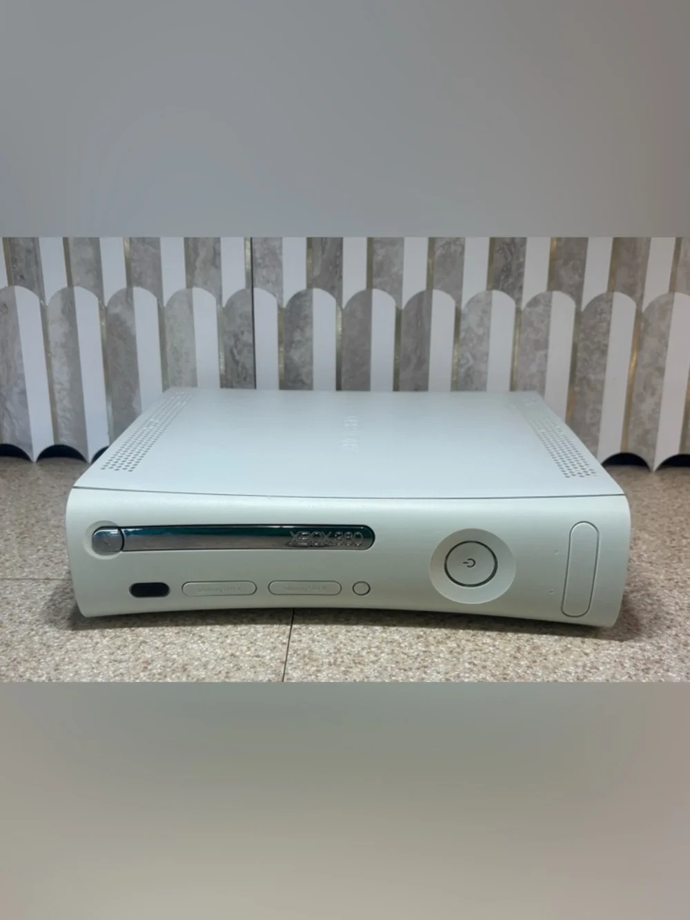 Refurbished Xbox 360 Jasper Console Bundle White Controller & warranty